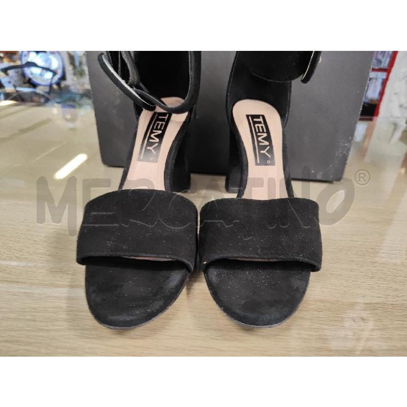 SANDALI DONNA # TEMY SCAMOSCIATI NERI N.37 | Mercatino dell'Usato Vinci - fraz. sovigliana 2