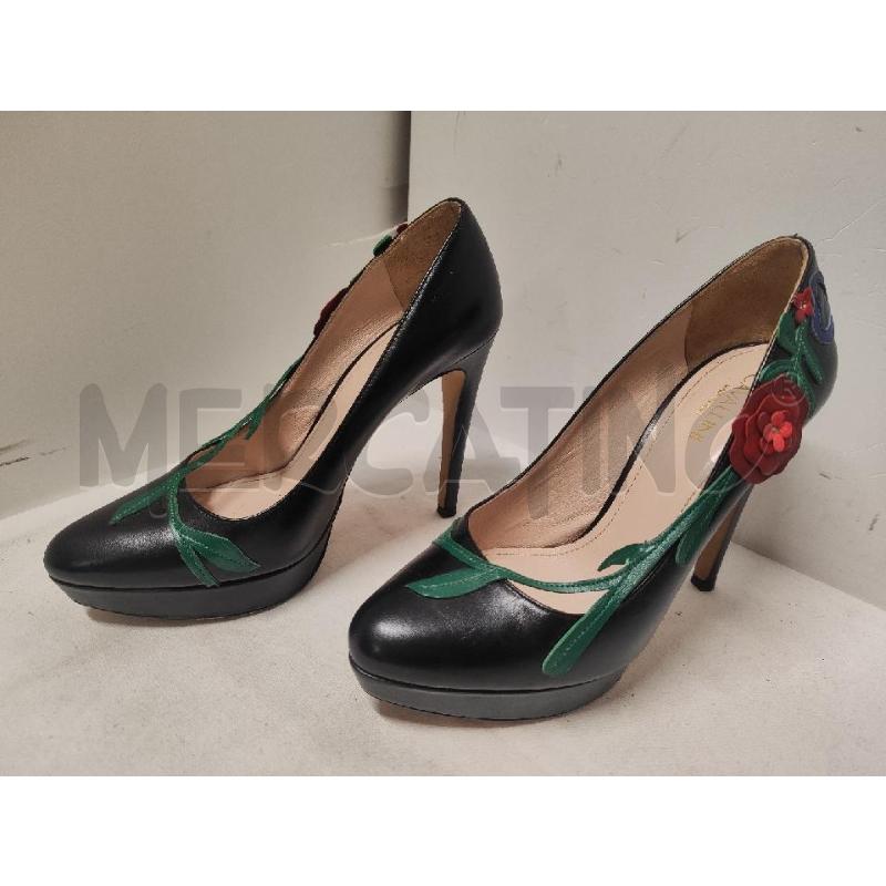 SCARPE DONNA CAVALLINI NERE FIORI ROSSI N.37 | Mercatino dell'Usato Vinci - fraz. sovigliana 1