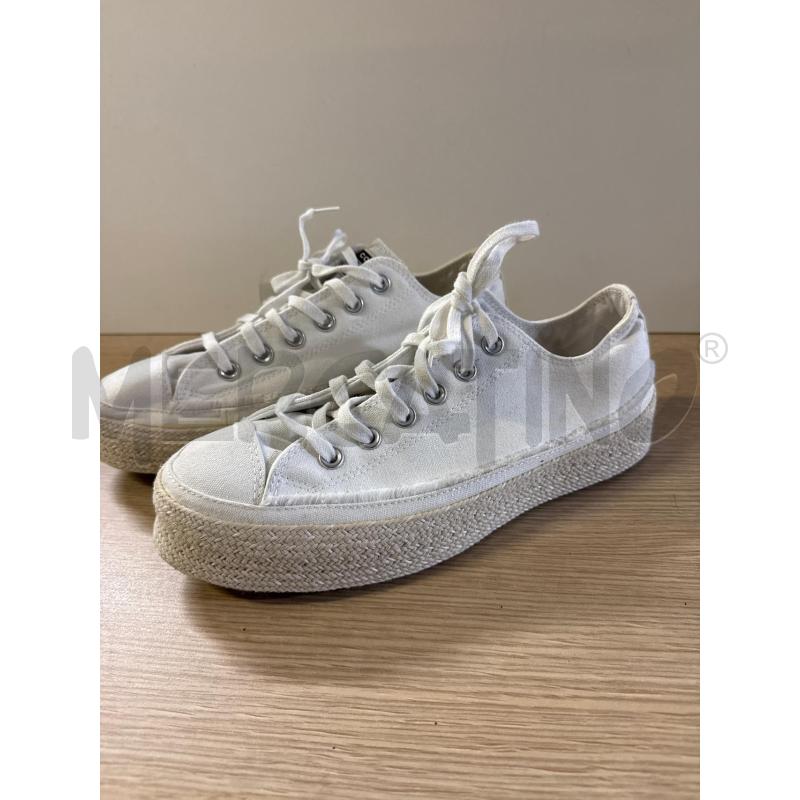 SCARPE DONNA CONVERSE TESSUTO BIANCHE N.7 | Mercatino dell'Usato Vinci - fraz. sovigliana 3