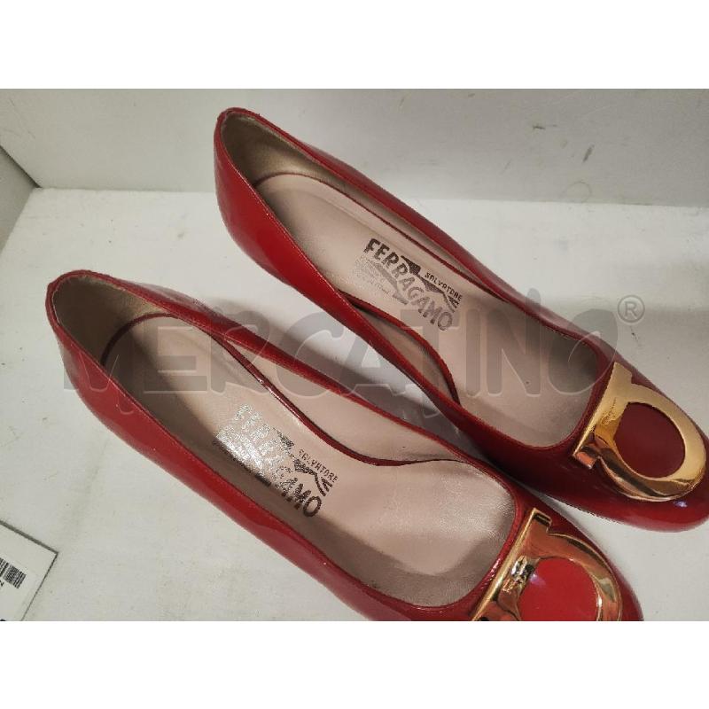SCARPE DONNA FERRAGAMO VERNICE ROSSA N. 6 1/2B FIBBIA DORATA  | Mercatino dell'Usato Vinci - fraz. sovigliana 5