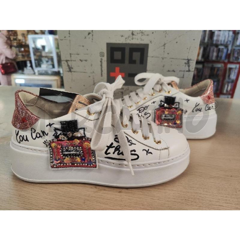 SCARPE DONNA GIO+ BIANCHE BOTTIGLIETTA PROFUMO N.36 | Mercatino dell'Usato Vinci - fraz. sovigliana 2