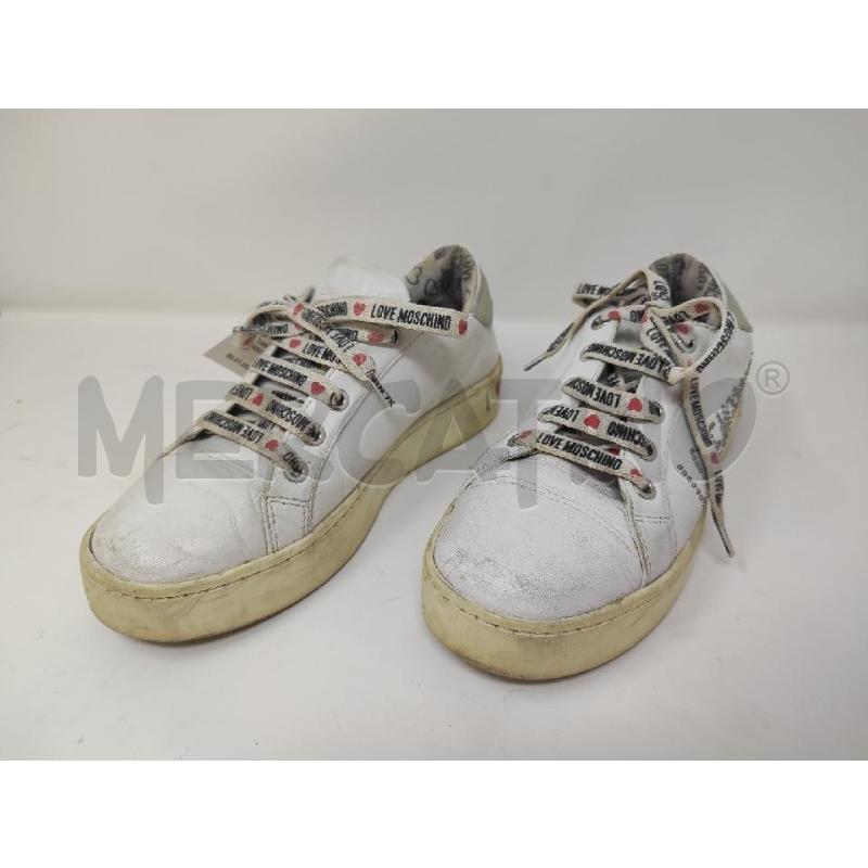 SCARPE DONNA MOSCHINO BIANCHE N.36 | Mercatino dell'Usato Vinci - fraz. sovigliana 1