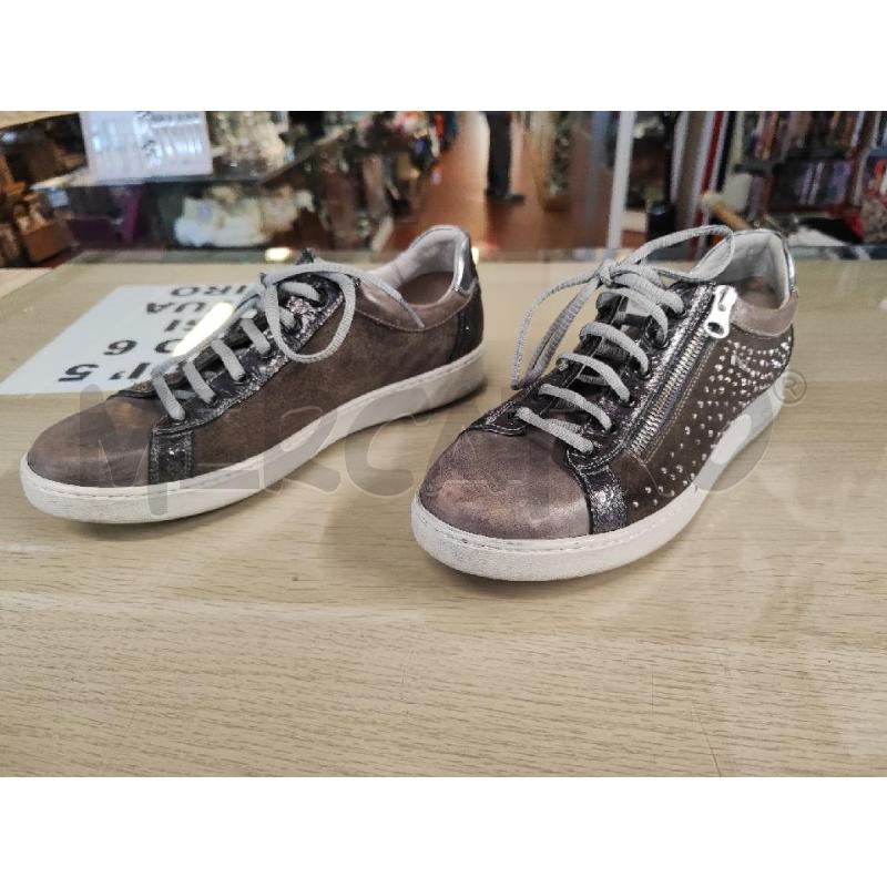 SCARPE DONNA NERO GIARDINI GRIGIE N.39 BORCHIE | Mercatino dell'Usato Vinci - fraz. sovigliana 1
