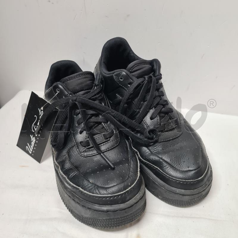 SCARPE DONNA NIKE NERE N 37,5 | Mercatino dell'Usato Vinci - fraz.  sovigliana