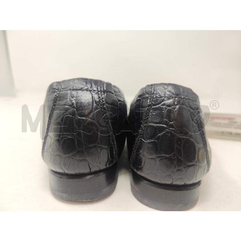 SCARPE DONNA SALVATORE FERRAGAMO NERE N.6.5 | Mercatino dell'Usato Vinci - fraz. sovigliana 3