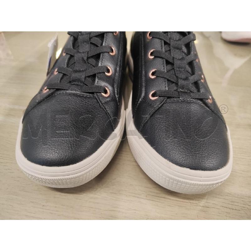 SCARPE DONNA SKECHERS SLIP INS NERE N.40 | Mercatino dell'Usato Vinci - fraz. sovigliana 2