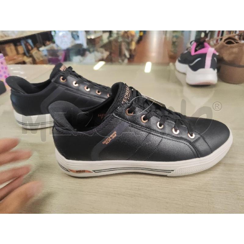 SCARPE DONNA SKECHERS SLIP INS NERE N.40 | Mercatino dell'Usato Vinci - fraz. sovigliana 5