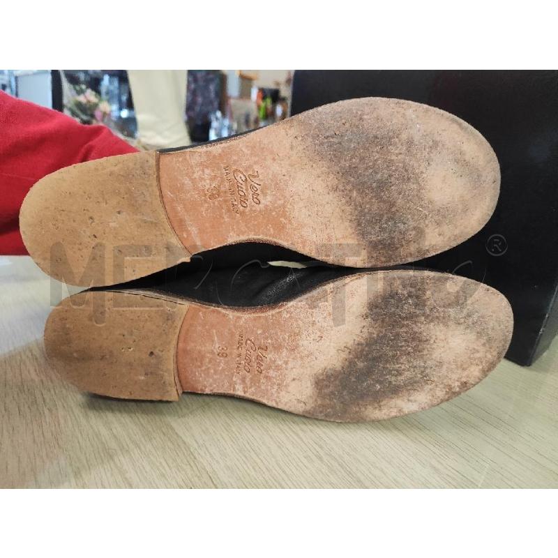 SCARPE DONNA TEMY PELLE NERE ZIP DIETRO N.39 | Mercatino dell'Usato Vinci - fraz. sovigliana 4