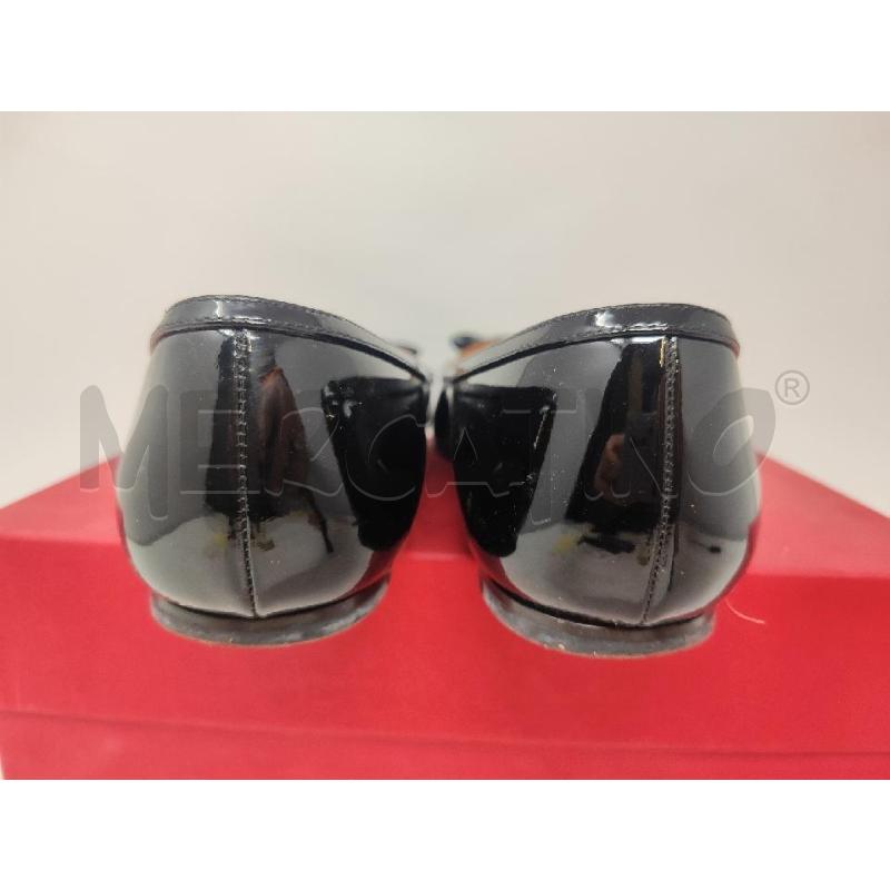 SCARPE DONNA VALENTINO VERNICE NERE N.39 | Mercatino dell'Usato Vinci - fraz. sovigliana 4
