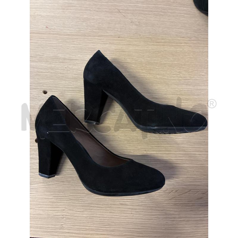 SCARPE DONNA # GEOX SCAMOSCIATE NERE N.36 | Mercatino dell'Usato Vinci - fraz. sovigliana 1