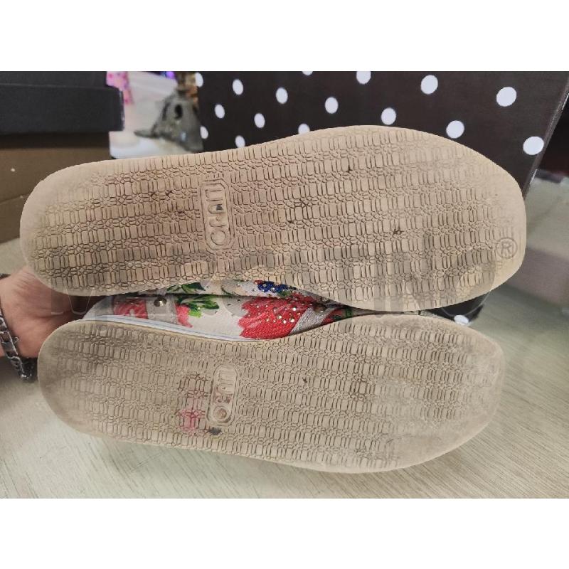 SCARPE DONNA # LIU JO BEIGE BORCHIE N.38 | Mercatino dell'Usato Vinci - fraz. sovigliana 4