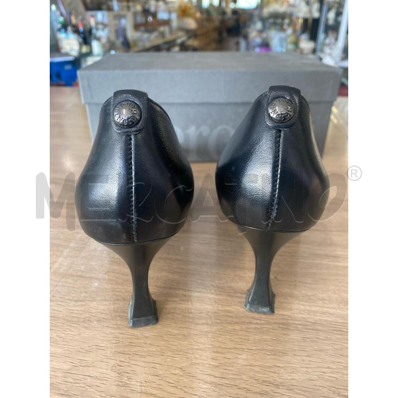 SCARPE DONNA # NERO GIARDINI CATENA NERE N.38 | Mercatino dell'Usato Vinci - fraz. sovigliana 3