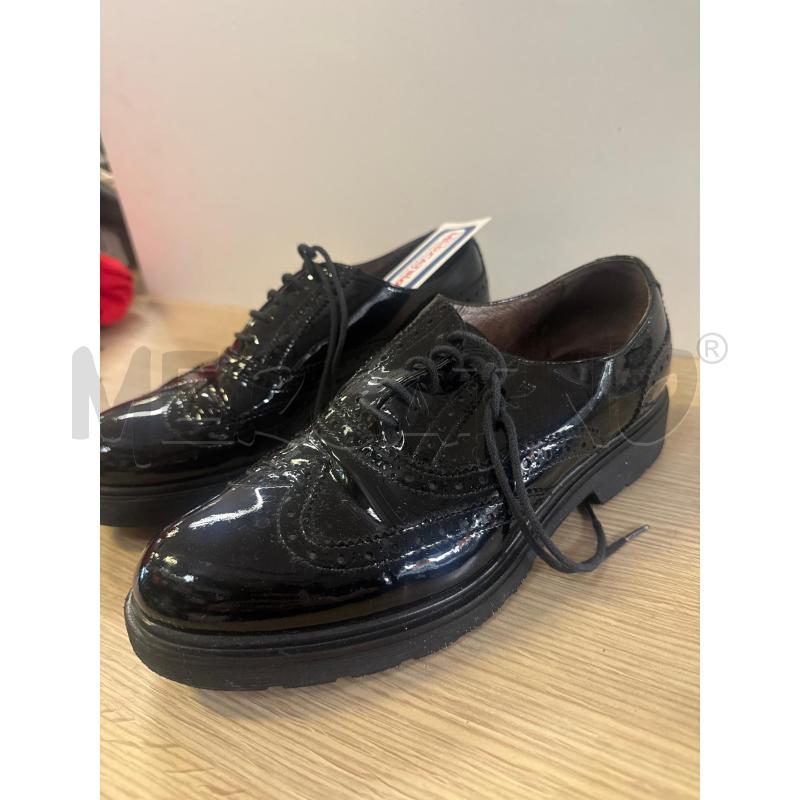 SCARPE DONNA # NERO GIARDINI VERNICE NERE N.38 | Mercatino dell'Usato Vinci - fraz. sovigliana 3