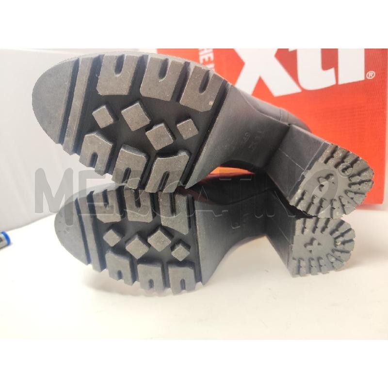 SCARPE DONNA # XTI NERE N.40 MORSETTO CATENA | Mercatino dell'Usato Vinci - fraz. sovigliana 3