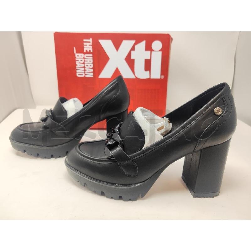SCARPE DONNA # XTI NERE N.40 MORSETTO CATENA | Mercatino dell'Usato Vinci - fraz. sovigliana 4