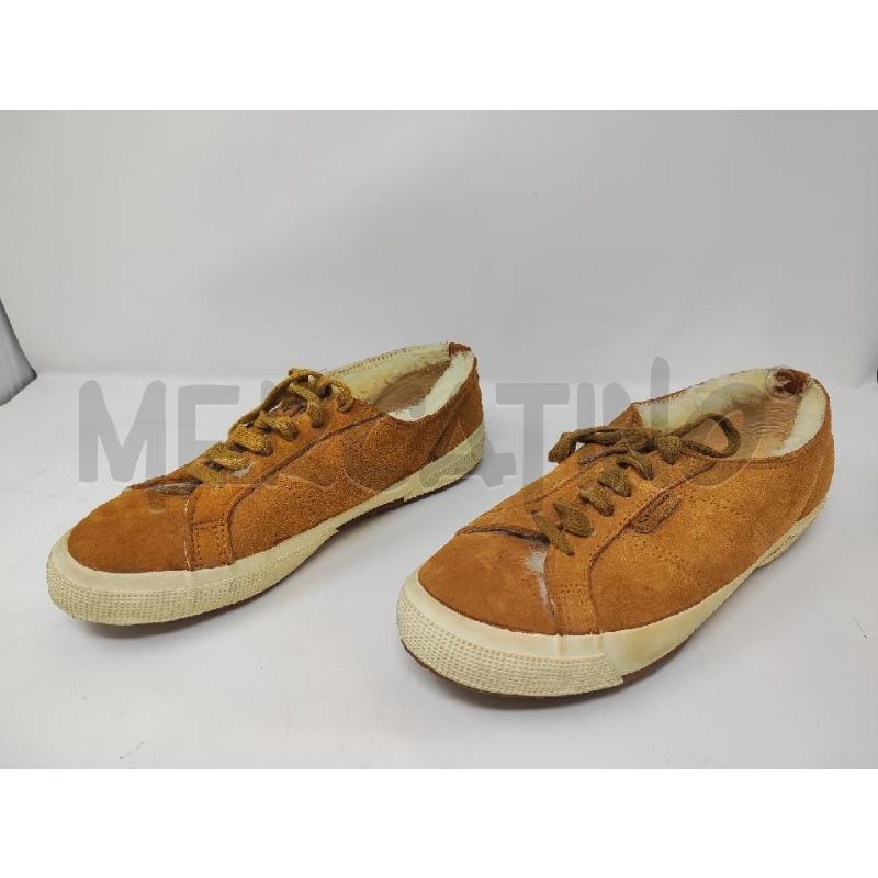 SCARPE SUPERGA SCAMOSCIATE BEIGE PELO INTERNO SENZA NUMERO | Mercatino dell'Usato Vinci - fraz. sovigliana 1