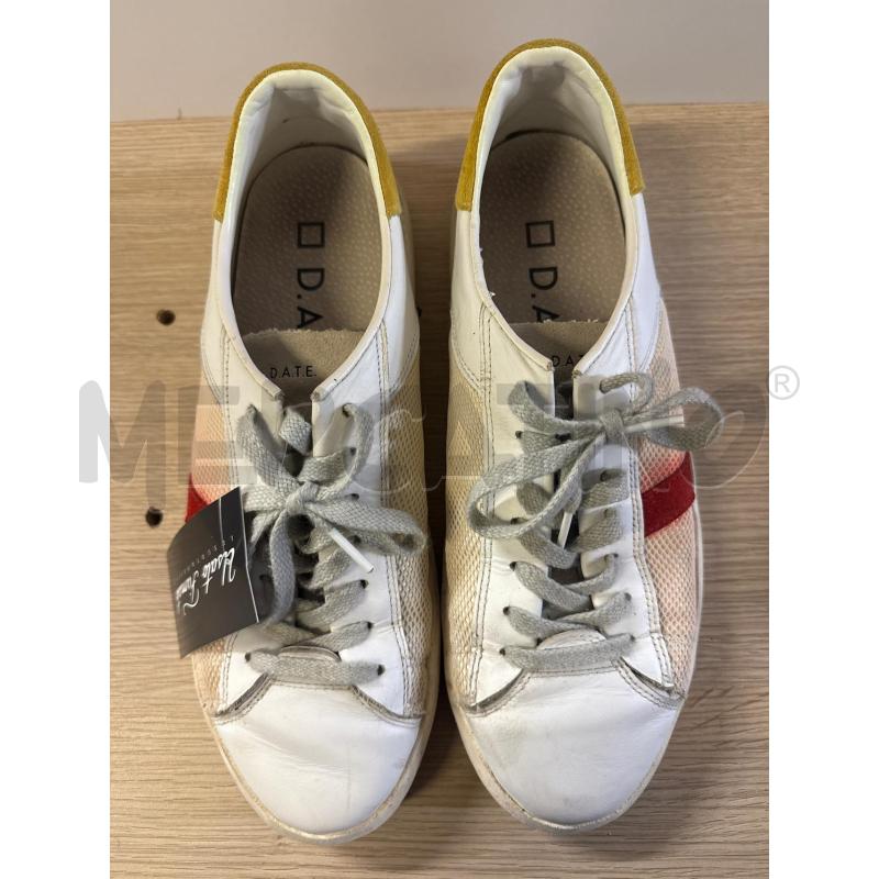 SCARPE UOMO DATE BIANCHE ROSSE GIALLE N.42 | Mercatino dell'Usato Vinci - fraz. sovigliana 3