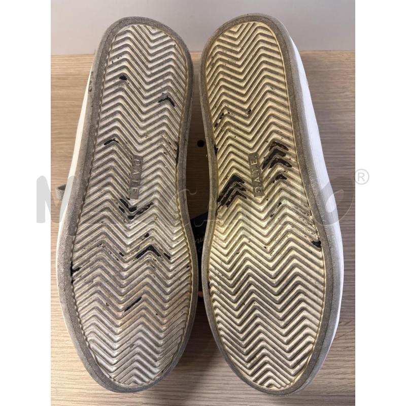 SCARPE UOMO DATE BIANCHE ROSSE GIALLE N.42 | Mercatino dell'Usato Vinci - fraz. sovigliana 4