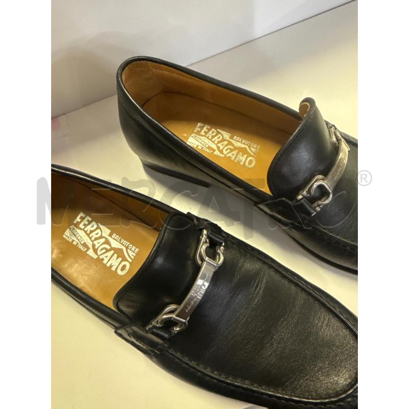 SCARPE UOMO FERRAGAMO PELLE NERE CON MORSETTO N.7 | Mercatino dell'Usato Vinci - fraz. sovigliana 2
