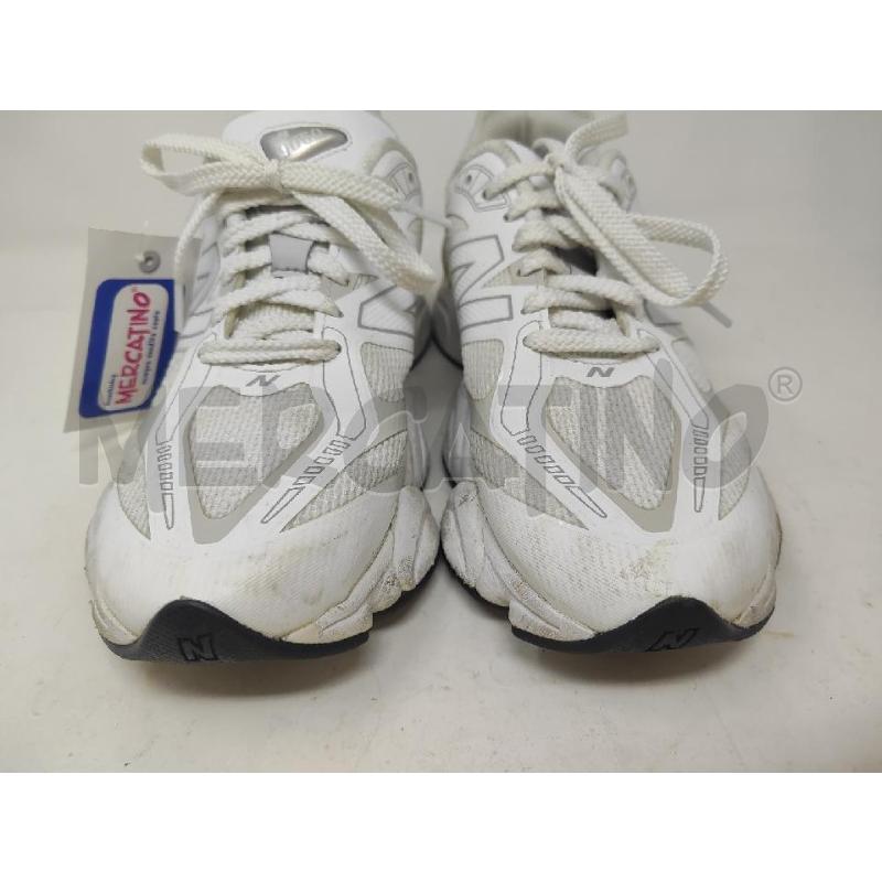 SCARPE UOMO NEW BALANCE BIANCHE N.40 | Mercatino dell'Usato Vinci - fraz. sovigliana 2