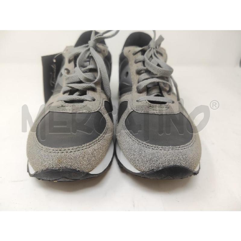SCARPE UOMO SAUCONY GRIGIE N.41 | Mercatino dell'Usato Vinci - fraz. sovigliana 2