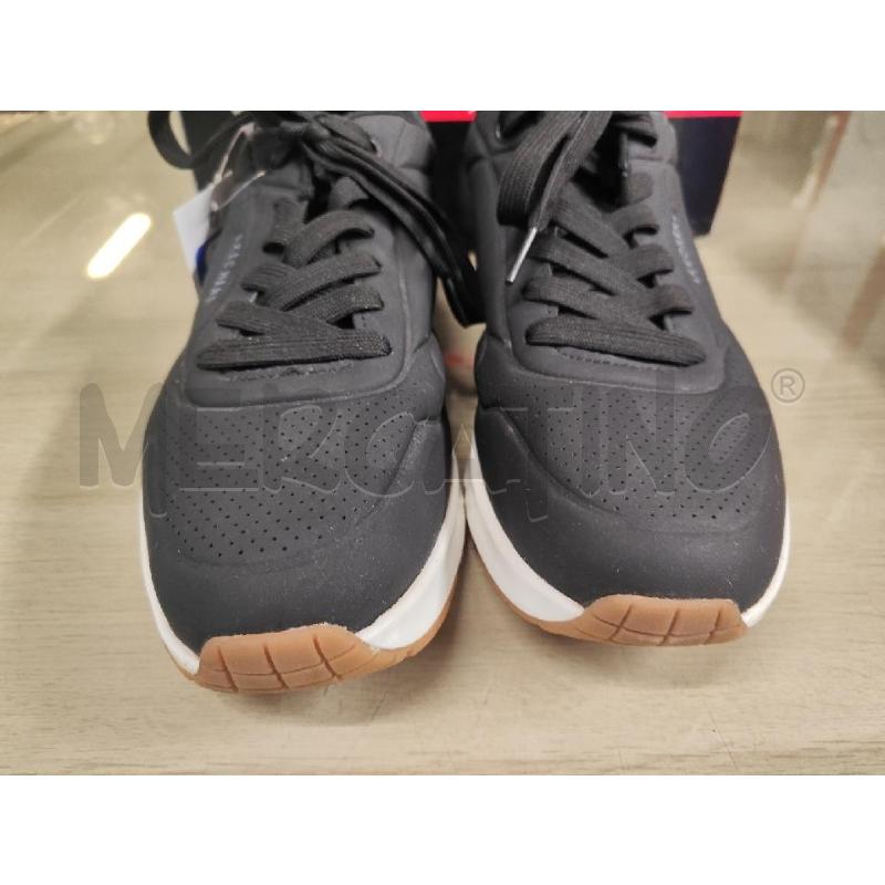 SCARPE UOMO SKECHERS NERE N.44 | Mercatino dell'Usato Vinci - fraz. sovigliana 2
