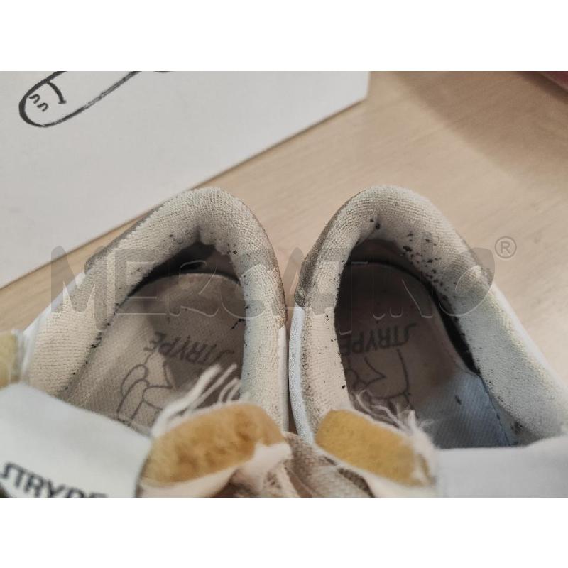 SCARPE UOMO STRYPE BIANCHE N.43 | Mercatino dell'Usato Vinci - fraz. sovigliana 3