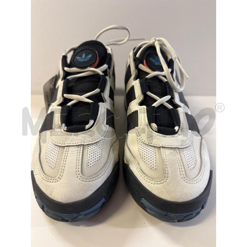 SCARPE UOMO # ADIDAS BIANCHE NERE N.43 1/3 | Mercatino dell'Usato Vinci - fraz. sovigliana 2