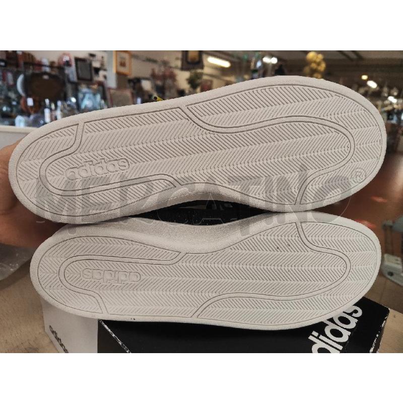 SCARPE UOMO # ADIDAS NERE PUNTINI GIALLI N.45.5 | Mercatino dell'Usato Vinci - fraz. sovigliana 4