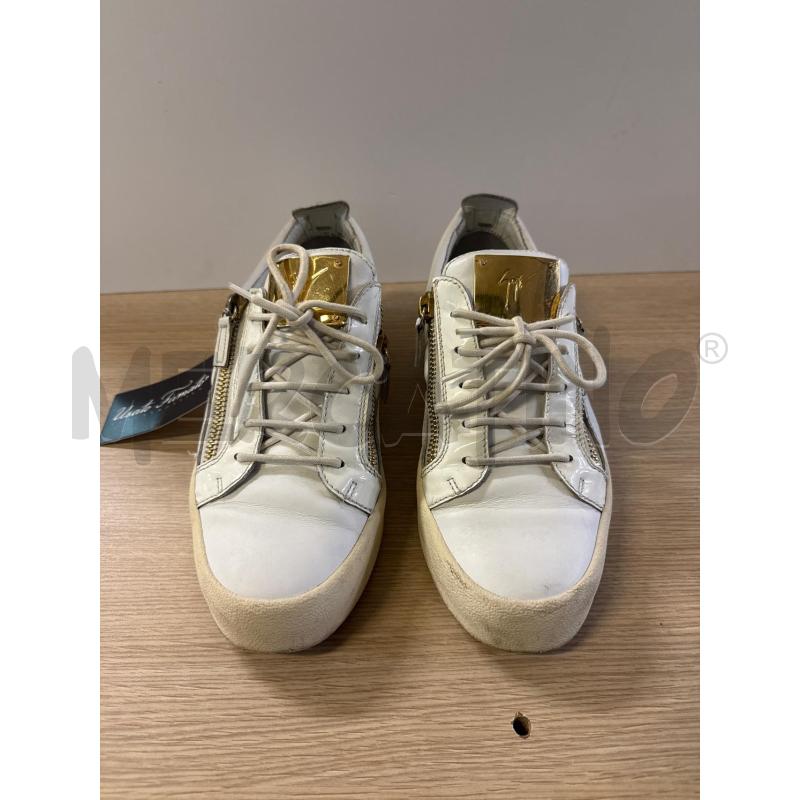 SCARPE  GIUSEPPE ZANOTTI BIANCHE N.40/41 DOPPIA ZIP | Mercatino dell'Usato Vinci - fraz. sovigliana 1