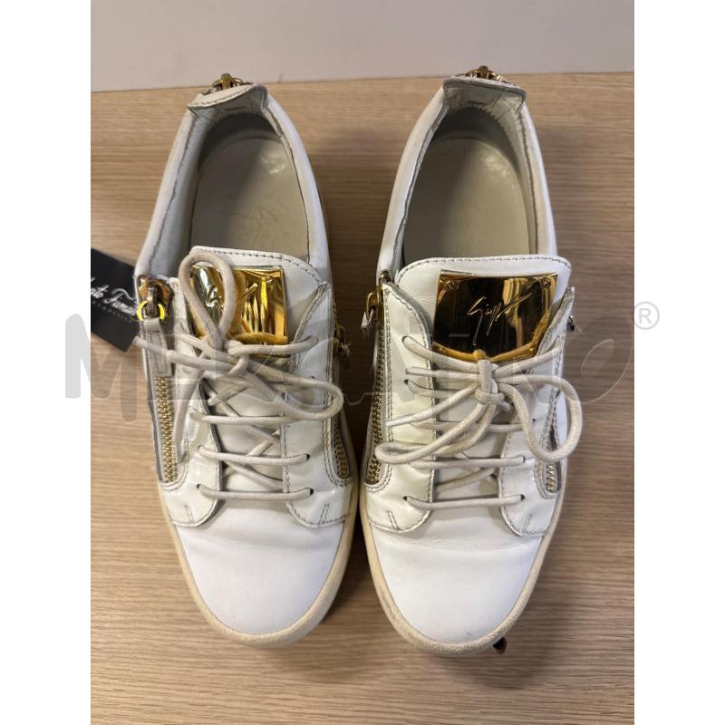SCARPE  GIUSEPPE ZANOTTI BIANCHE N.40/41 DOPPIA ZIP | Mercatino dell'Usato Vinci - fraz. sovigliana 3