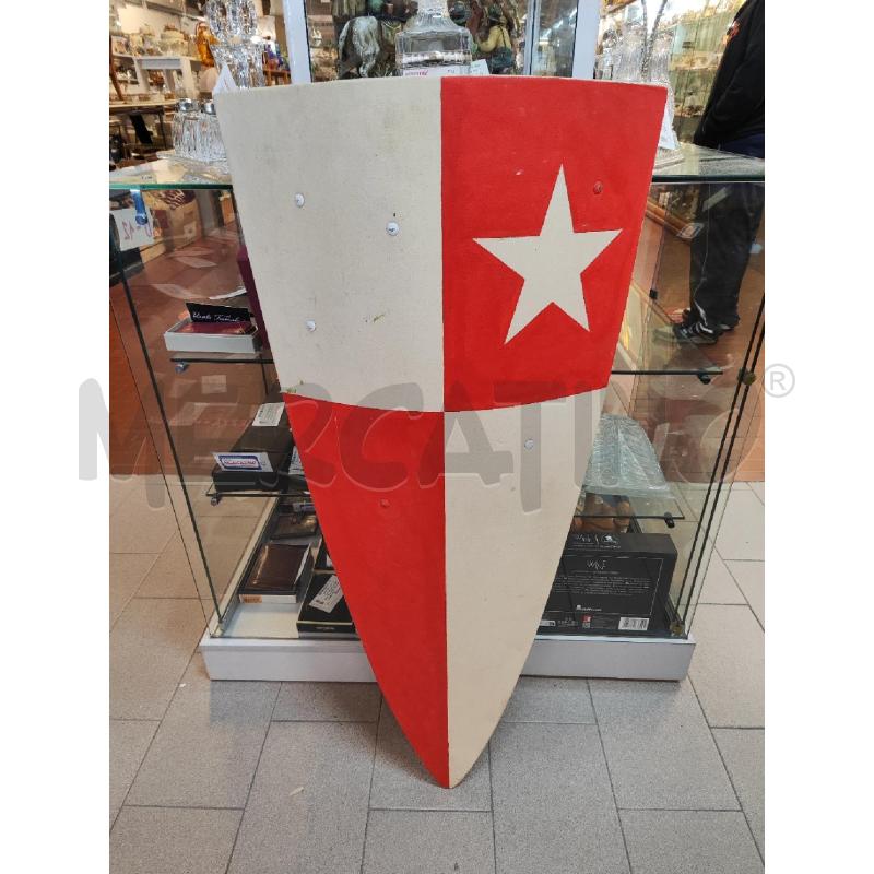 SCUDO 102X50 BIANCO ROSSO LEGNO | Mercatino dell'Usato Vinci - fraz. sovigliana 1