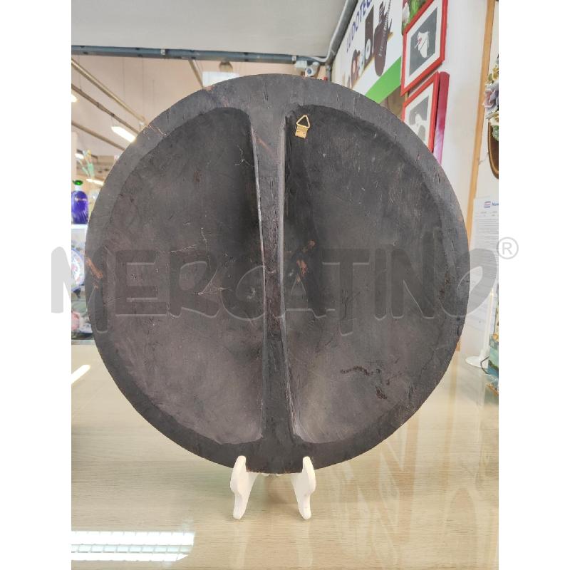SCUDO TONDO INSISO LEMURE 50CM | Mercatino dell'Usato Vinci - fraz. sovigliana 2