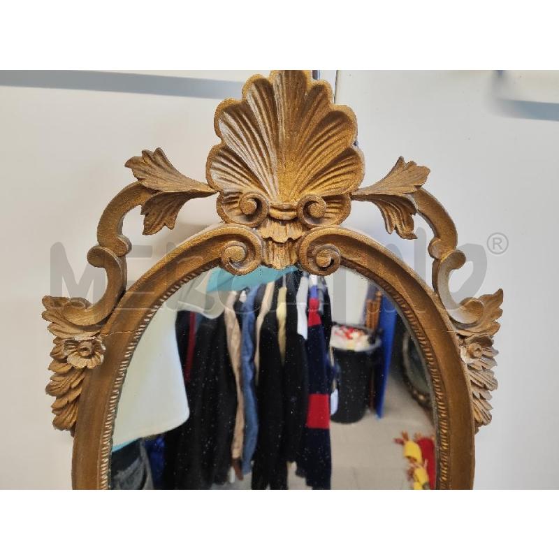 SPECCHIO CORNICE OVALE CONCHIGLIA  | Mercatino dell'Usato Vinci - fraz. sovigliana 2