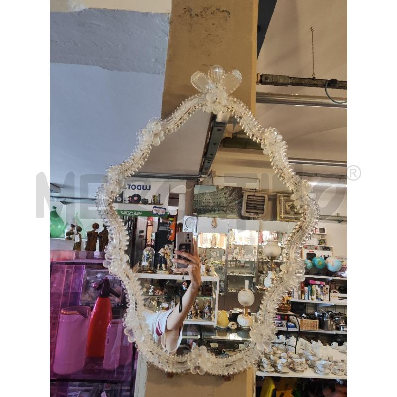 SPECCHIO CORNICE VETRO CON FIORELLINI 70X52 | Mercatino dell'Usato Vinci - fraz. sovigliana 1