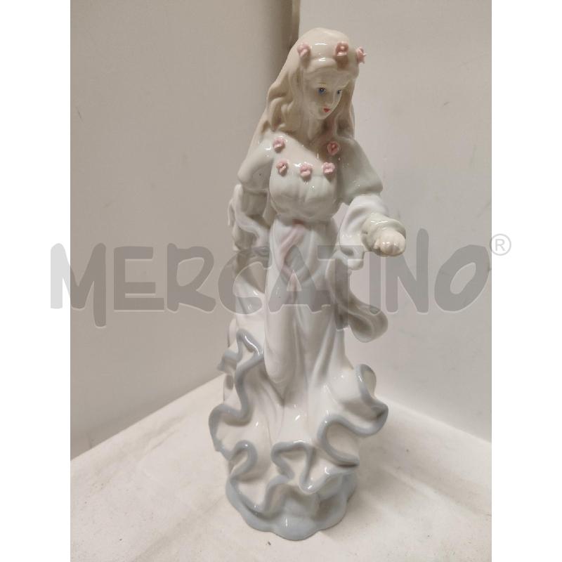 STATUA DONNA H.30 CM FIORELLINI ROSA | Mercatino dell'Usato Vinci - fraz. sovigliana 1