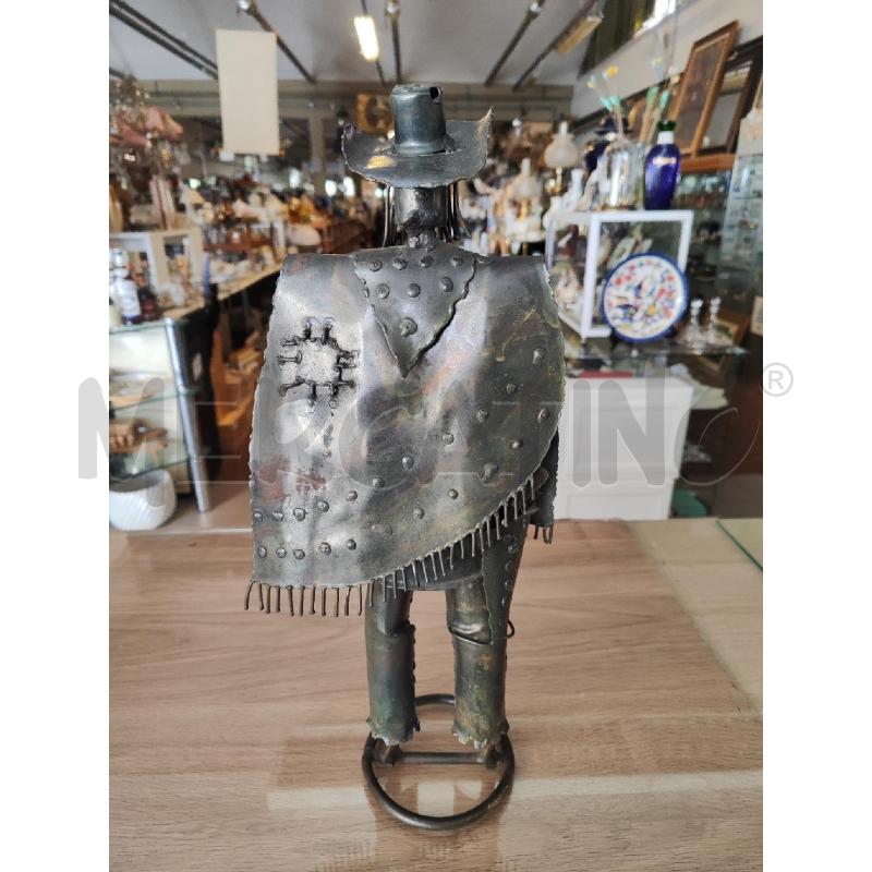 STATUA UOMO METALLO | Mercatino dell'Usato Vinci - fraz. sovigliana 1