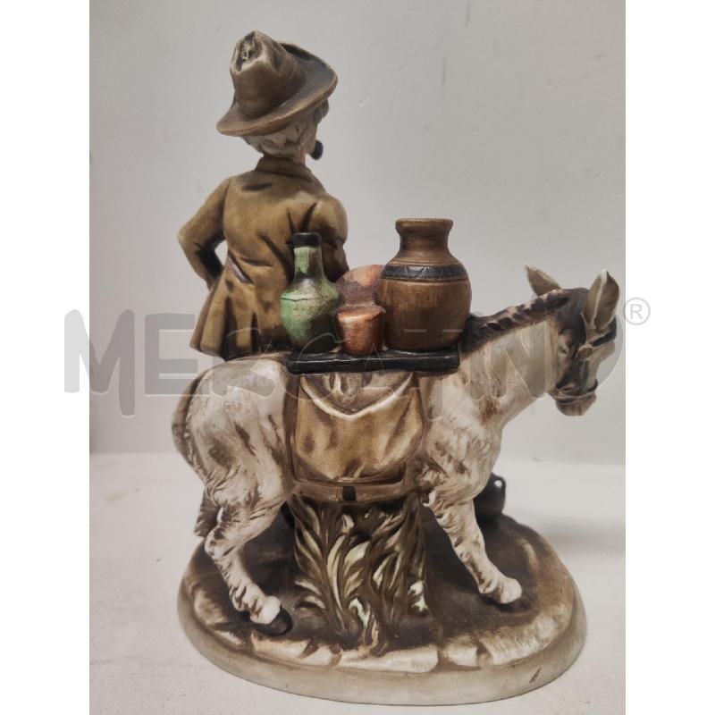 STATUETTA VECCHIO CON CIUCHINO CAPODIMONTE | Mercatino dell'Usato Vinci - fraz. sovigliana 4