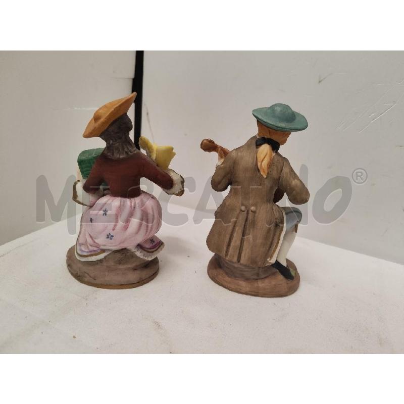 STATUETTE 2 PZ DONNA CON COLOMBA UOMO CON CHITARRA | Mercatino dell'Usato Vinci - fraz. sovigliana 2