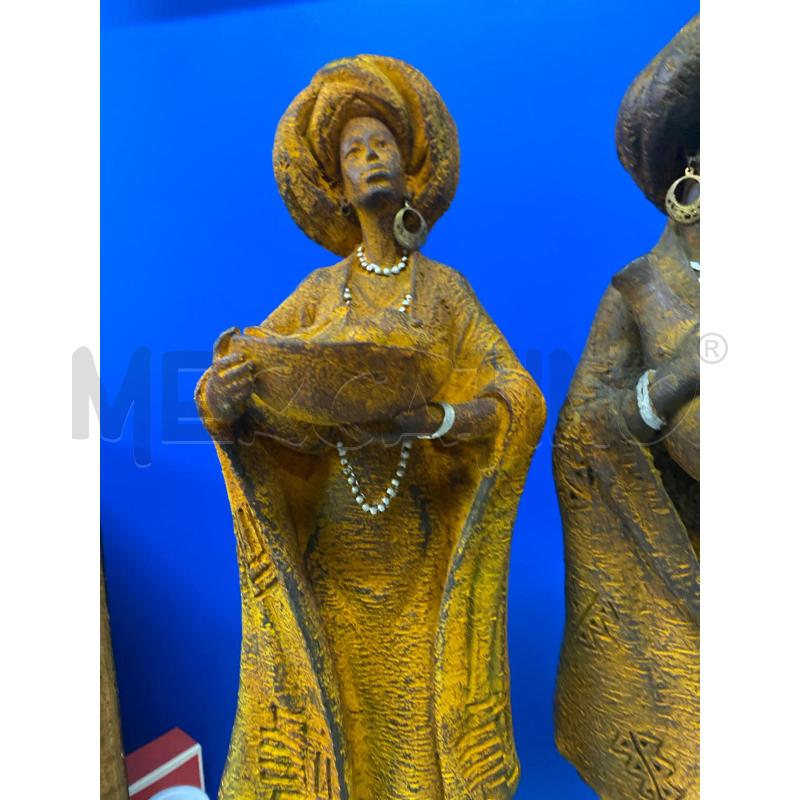 STATUETTE 2 PZ ETNICHE ARANCIO INVECCHIATE | Mercatino dell'Usato Vinci - fraz. sovigliana 2