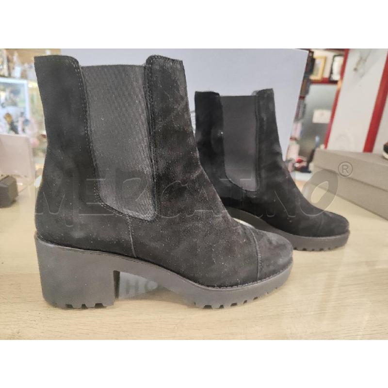 STIVALETTI DONNA HOGAN SCAMOSCAITI NERI N.40 ELASTICI | Mercatino dell'Usato Vinci - fraz. sovigliana 5