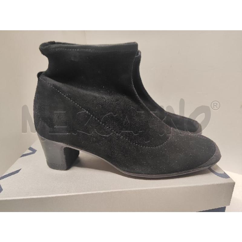 STIVALETTI DONNA SAX SCAMOSCIATI NERI N.38 | Mercatino dell'Usato Vinci - fraz. sovigliana 4