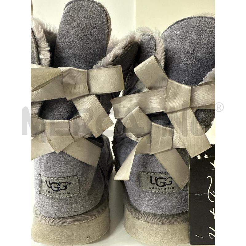 STIVALETTI DONNA UGG GRIGI DOPPI FIOCCHI SENZA NUMERO | Mercatino dell'Usato Vinci - fraz. sovigliana 1