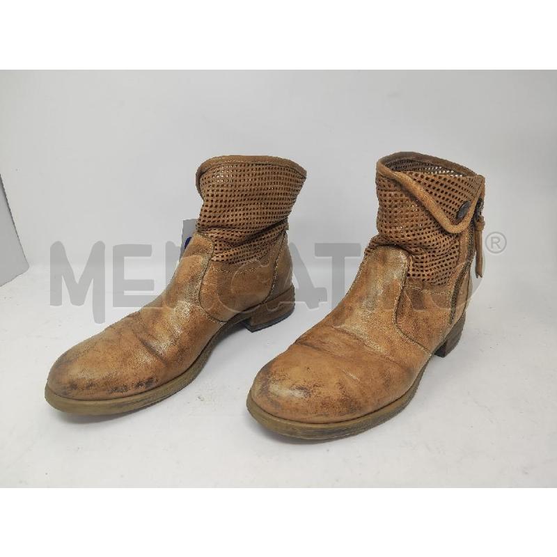 STIVALETTI DONNA # NERO GIARDINI BEIGE INVECCHIATI N.38 | Mercatino dell'Usato Vinci - fraz. sovigliana 1