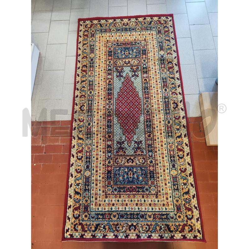 TAPPETO 195X95 ROMBO ROSSO CENTRALE AZZURRO | Mercatino dell'Usato Vinci - fraz. sovigliana 1
