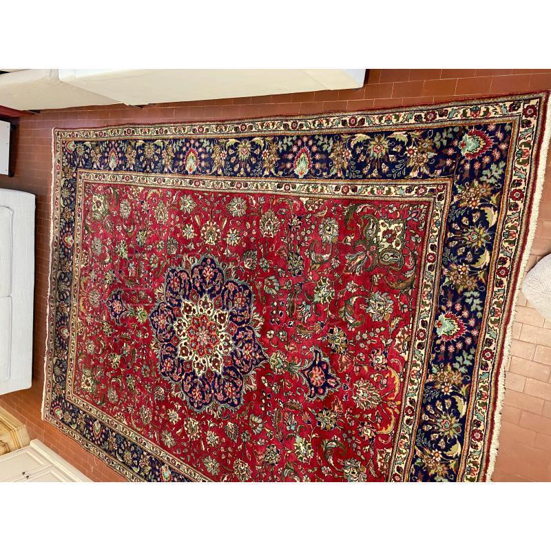 TAPPETO GRANDE 380X285 ROSSO FIORI BORDO BLU | Mercatino dell'Usato Vinci - fraz. sovigliana 5