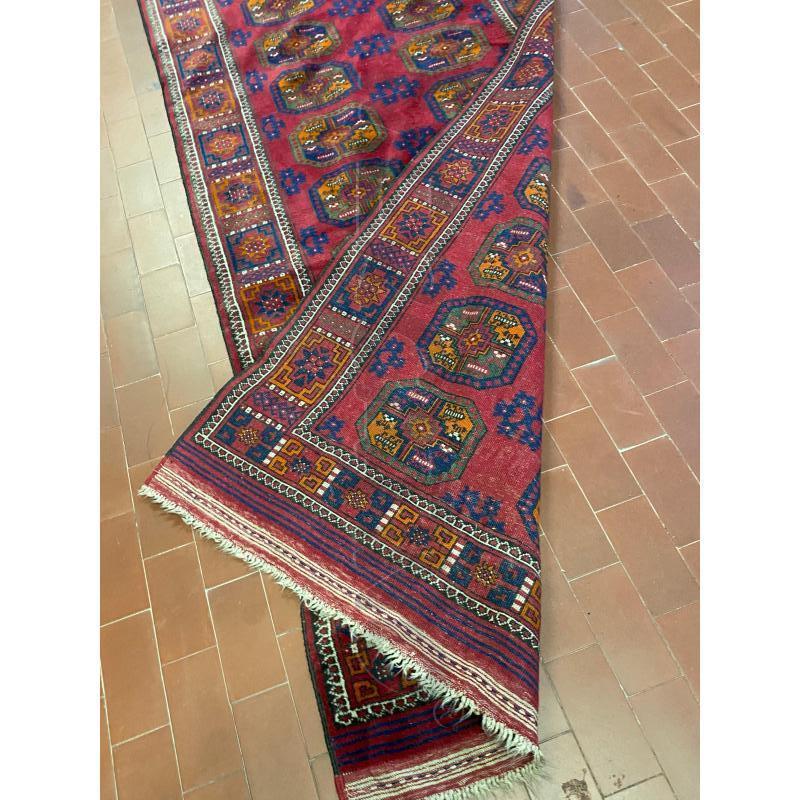 TAPPETO GUIDA ROSSA 300X90 QUADRI | Mercatino dell'Usato Vinci - fraz. sovigliana 3