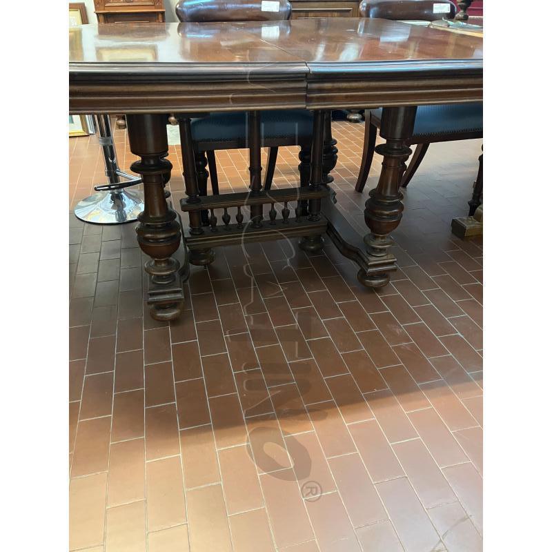 TAVOLO FRANCESE NOCE 126X115 CM + 4 ALLUNGHI | Mercatino dell'Usato Vinci - fraz. sovigliana 2