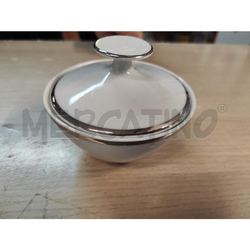 TAZZE PZ. 6 + PIATTINO + ZUCCHERIERA CERAMICA CECOSLOVACCHIA RIGO ARGENTO  | Mercatino dell'Usato Vinci - fraz. sovigliana 3