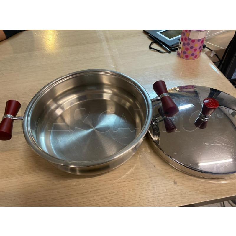 TEGLIA PRANDELLI 24CM + COPERCHIO MANICI ROSSI | Mercatino dell'Usato Vinci - fraz. sovigliana 2